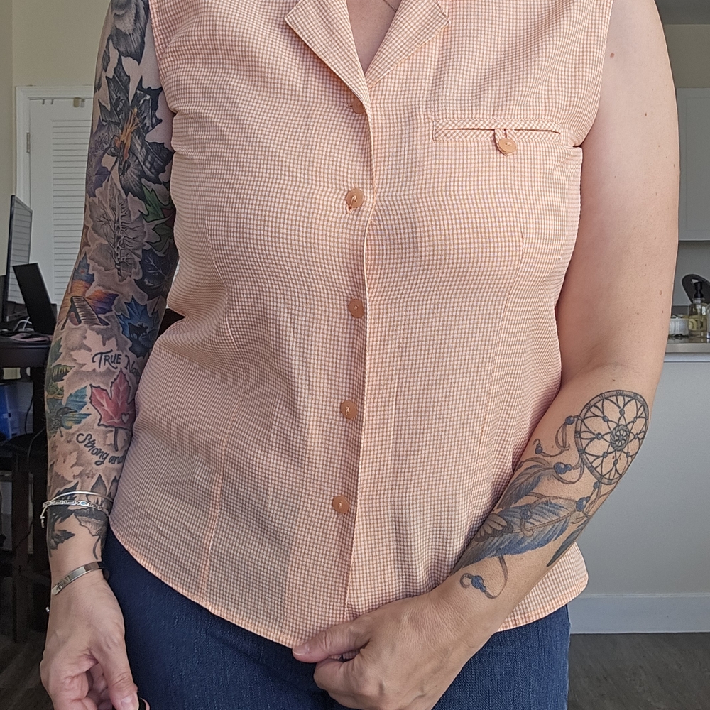 AND Women's Peach Button Down Sleeveless Shirt